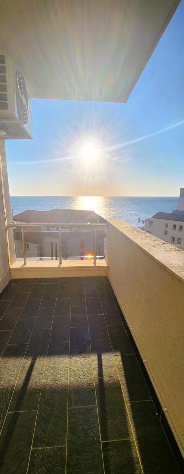 La Dolce Vita Durrës 外观 照片