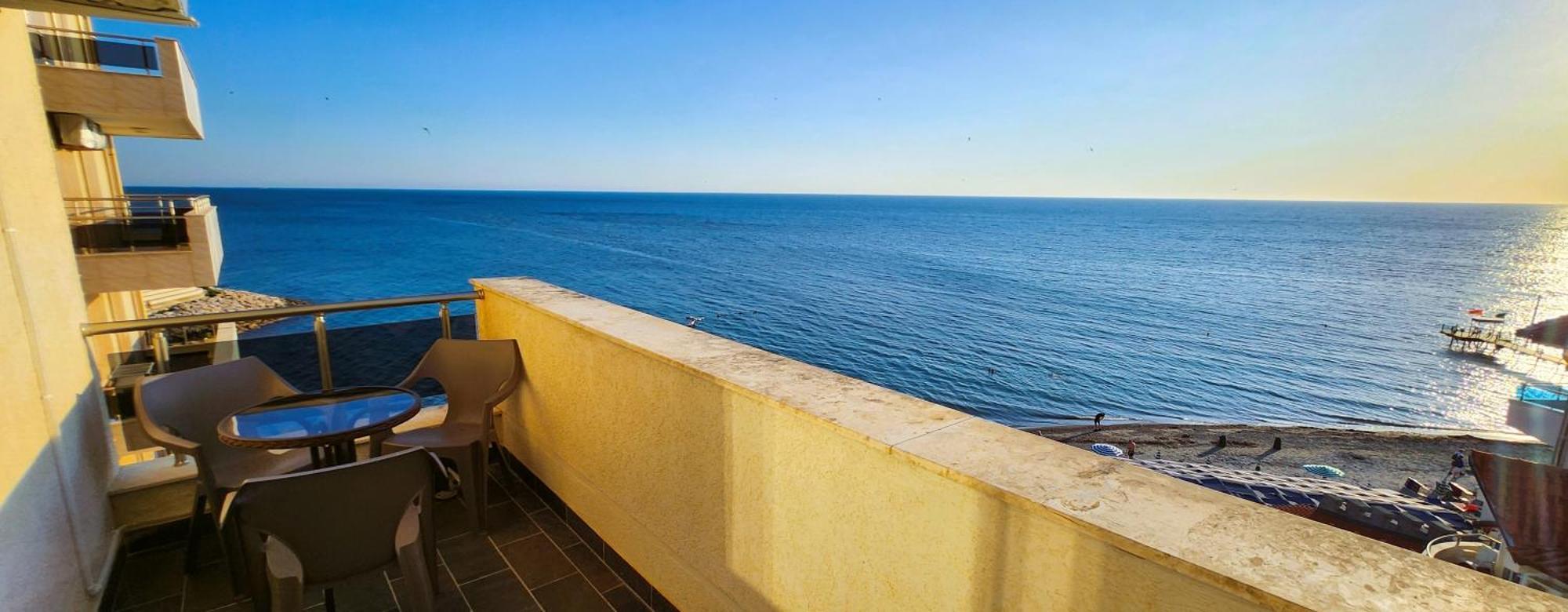 La Dolce Vita Durrës 外观 照片